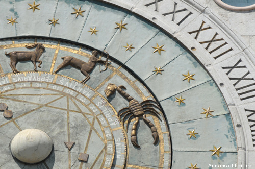 70-Padua zodiac clock Signori Square.jpg